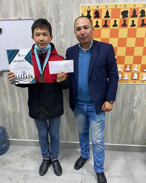 Алматы қалалық қыстық шахмат ойындарын өткізді.