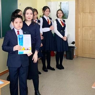 «Қыс қызығы» тақырыбында өткен лицейішілік көрменің жеңімпаздары мен жүлдегерлері марапатталды