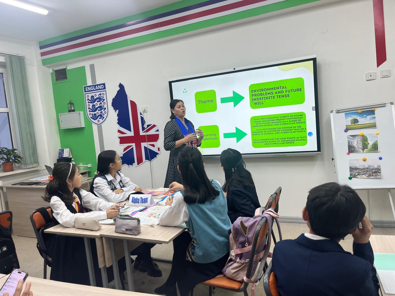 Ағылшын тілі мұғалімі Абильгазиева Ж. К. "Future indefinite tense will, environmental problems" тақырыбында 7Г сыныбында ашық сабағын өткізді.