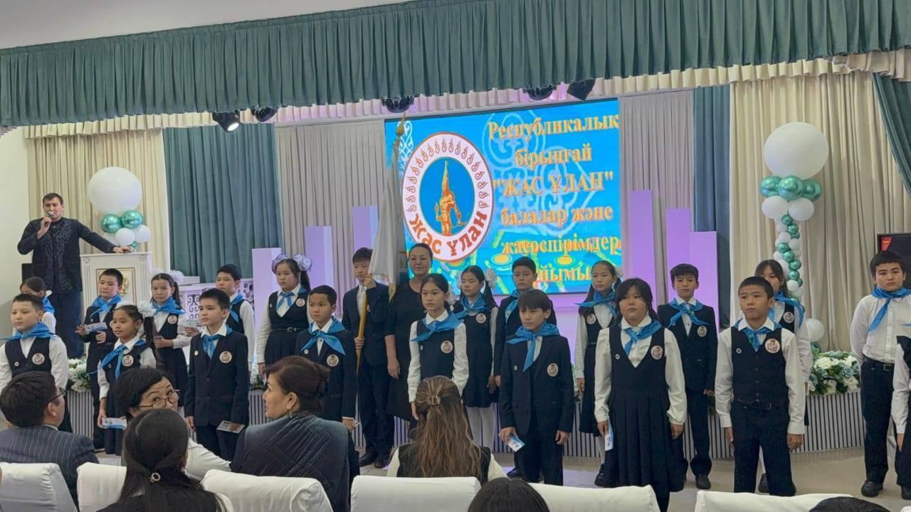 Антыңа адал бол, Жас Ұлан жастары!!!