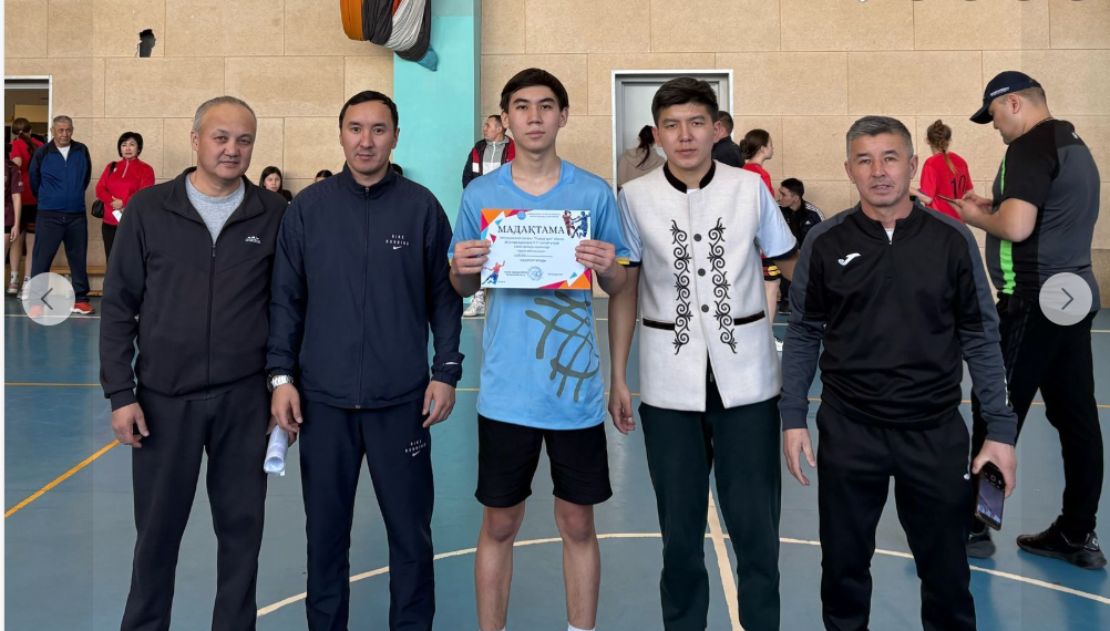 Лицей оқушылары гандболдан 1-орын иеленді