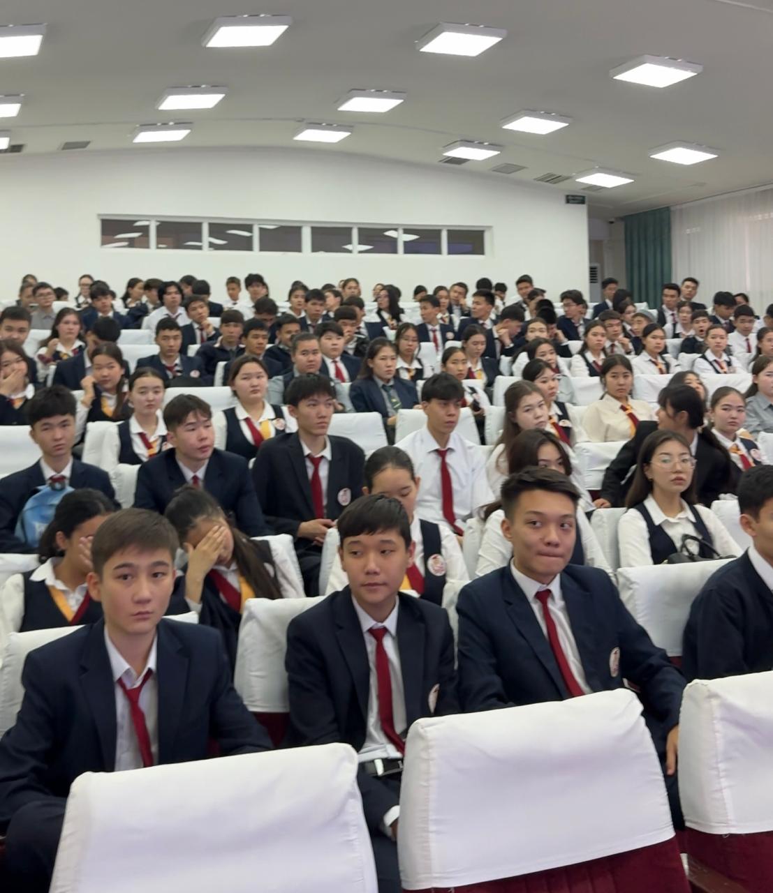 "Деструктивті ағымға тартатын адамның психологиялық портреті" тақырыбында трениг жүргізілді