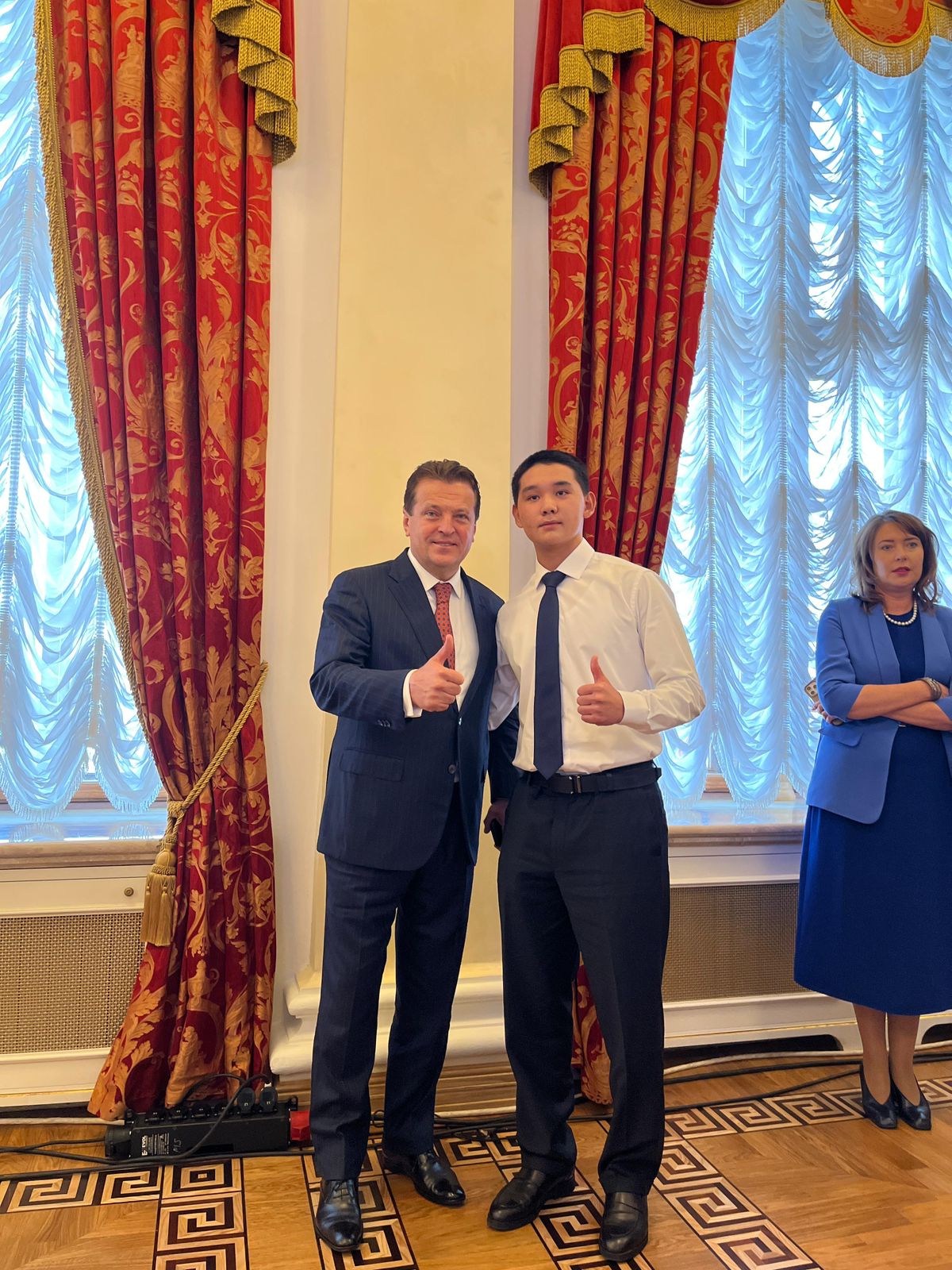 Жас дарындар – жеңіс тұғырында!